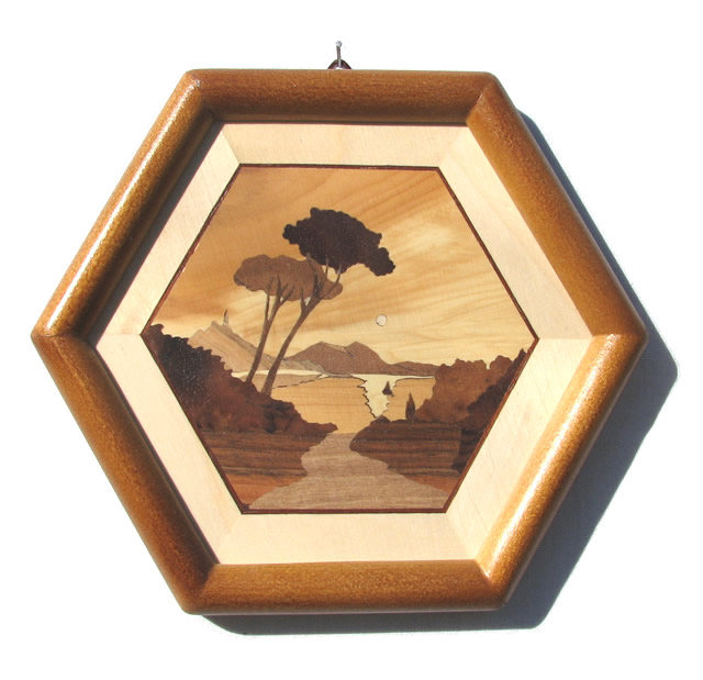 Peisaj apus · Peisaje · 150x150 mm Peisaj apus — lucrare din intarsie, furnire de lemn